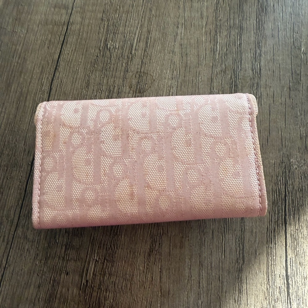 Dior Blush Pink Logo Wallet - Picture 2 of 5